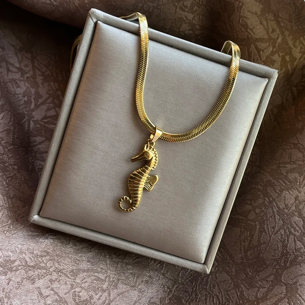 Collar DENIZAT INCELIK